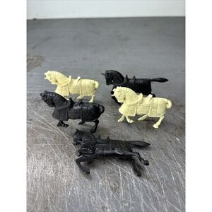 Vintage Marx Castle Play Set Horse Lot Of 5 Prince Valiant Black White
